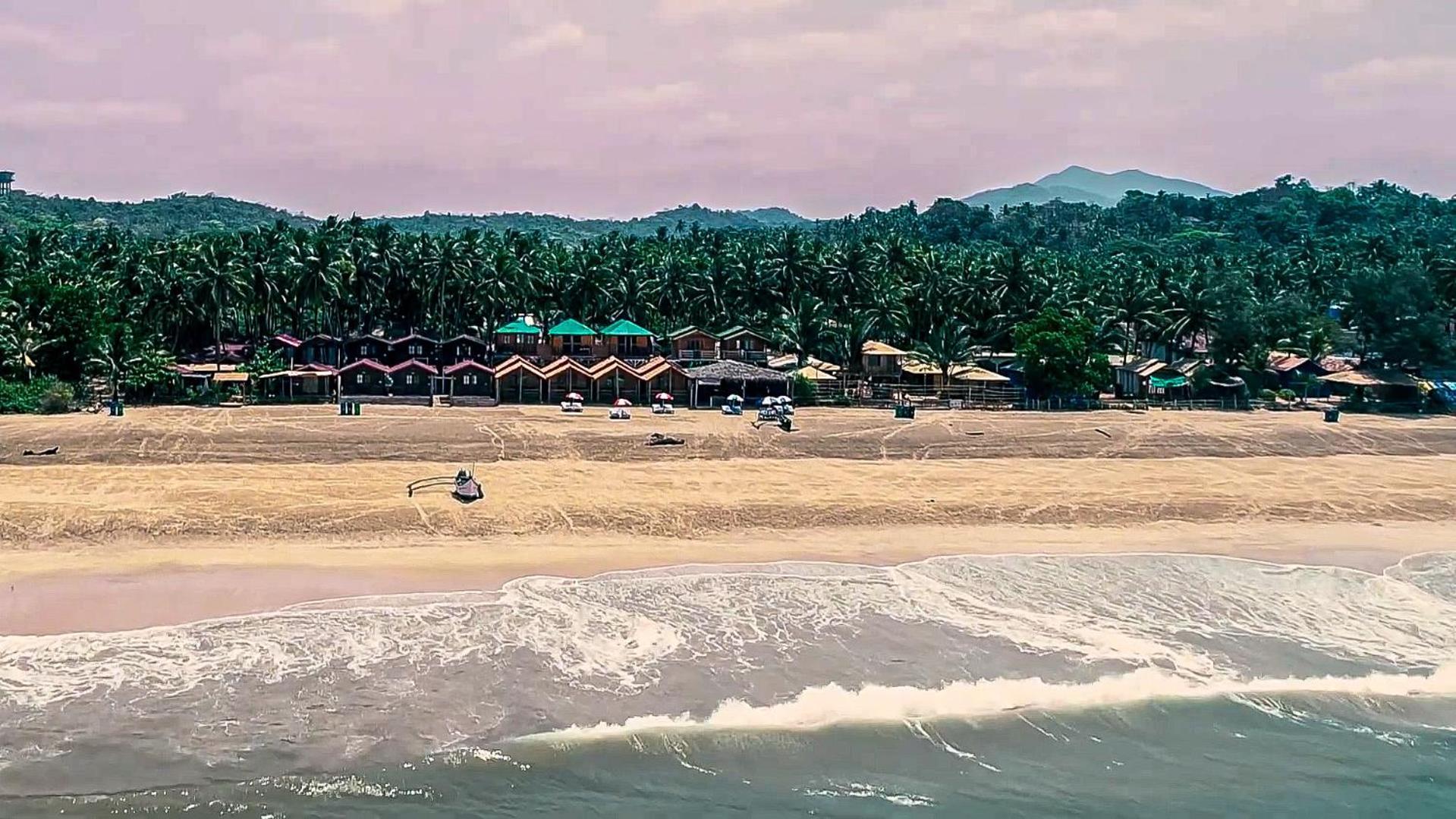 Hotel Om Sai Beach Huts Agonda Esterno foto