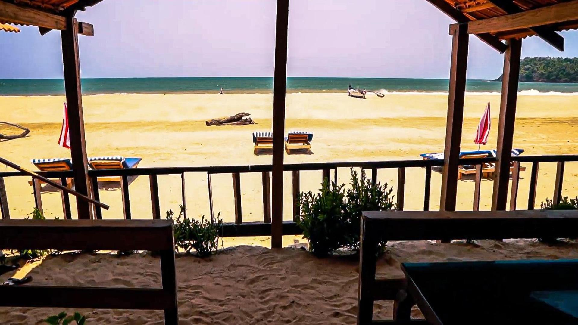 Hotel Om Sai Beach Huts Agonda Esterno foto